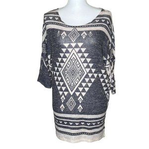 Charming Charlie Women's Boho Dolman Short Sleeve Sweater Size Medium Geometric